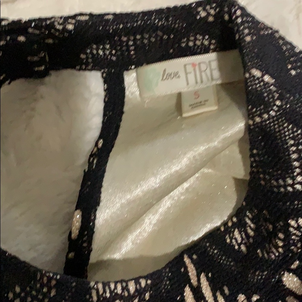 Dress - Picture 3 of 5